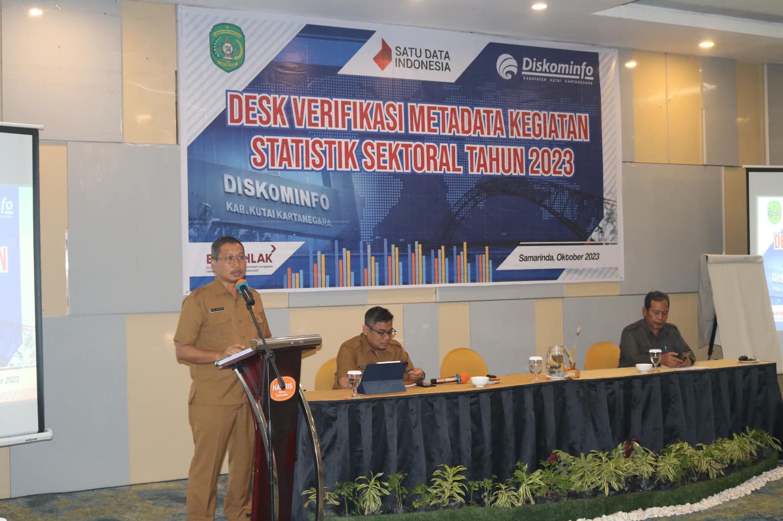 Diskominfo Kukar Gandeng Bps Gelar Desk Verifikasi Meta Data Statistik