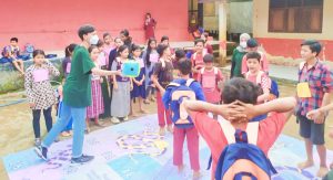 Pulihkan Mental Anak Pasca Banjir di Kalsel, MDMC Kaltim Ajak Anak Bermain Ular Tangga Wujud Cinta Pada Bangsa