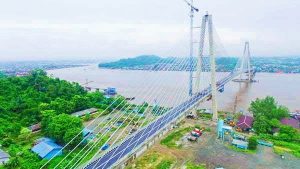 Alami Keretakan Pada Tiang Akibat Abrasi Tanah, Jembatan Mahakota II Dinyatakan Ditutup