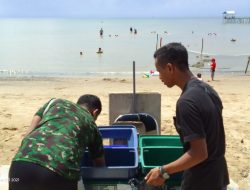 Peduli Kelestarian Lingkungan, PMKRI Samarinda Gelar Bakti Sosial Bersihkan Pantai Biru