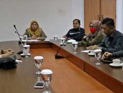 Komisi IV DPRD Samarinda dengan Dinkes Kerjasama Sosialisasi Jaminan Kesehatan ke Masyarakat untuk Capai UHC