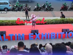 Pertunjukan Seni Budaya dari Kaltim Hibur Warga Ibu Kota di Sarinah Mall
