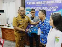 Diskominfo Staper Kutim Gelar Pelatihan Jurnalistik, Pesan Wabup Kasmidi Junjung Tinggi Kode Etik Jurnalis