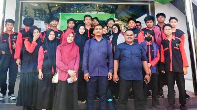 Tingkatkan Pengetahuan di Luar Kelas hingga Perkenalkan Dunia Perguruan Tinggi, Siswa SMK Muhammadiyah 1 Samarinda Studi Tour ke UMKT