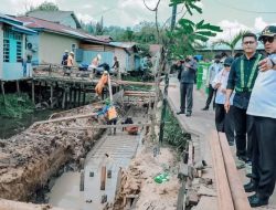 Wali Kota Bontang Tinjau Progres Pembangunan Penurapan di Kelurahan Guntung