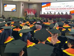 117 Mahasiswa STIE Nusantara Sangatta Diwisudakan, Bupati Kutim Harap Para Sarjana jadi Pengusaha
