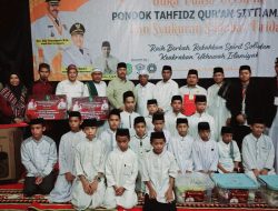 Kunjungi Pondok Pesantren PTQ Sitti Aminah di Samboja, Bupati Kukar Serahkan Paket Sembako ke Santri