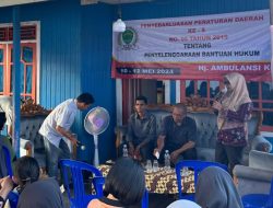 Sampaikan Informasi Soal Perda Bantuan Hukum Gratis, Anggota DPRD Kaltim Ambulansi Komariah Gelar Sosper di Desa Loa Kulu
